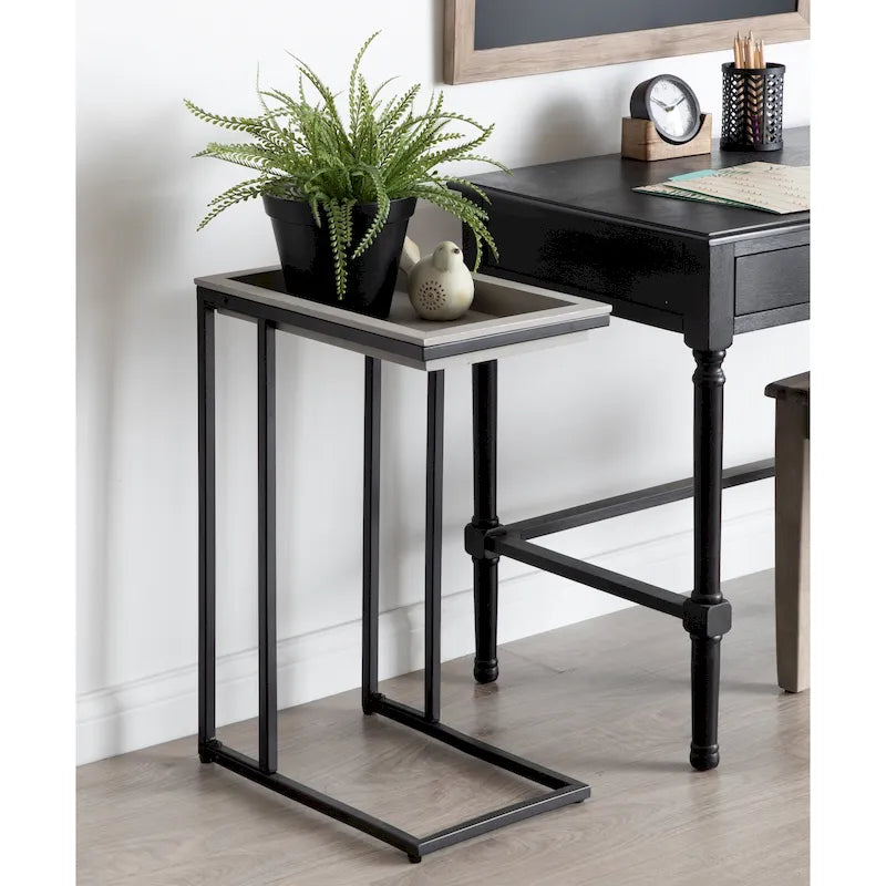 Table d'appoint en bois en forme de C